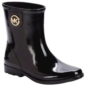 MICHAEL Michael Kors Women’s Black Benji Rain Boots